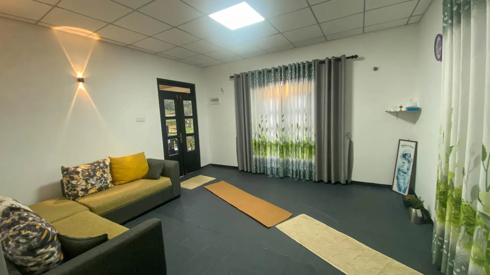 S And D Home Stay Nuwara Eliya