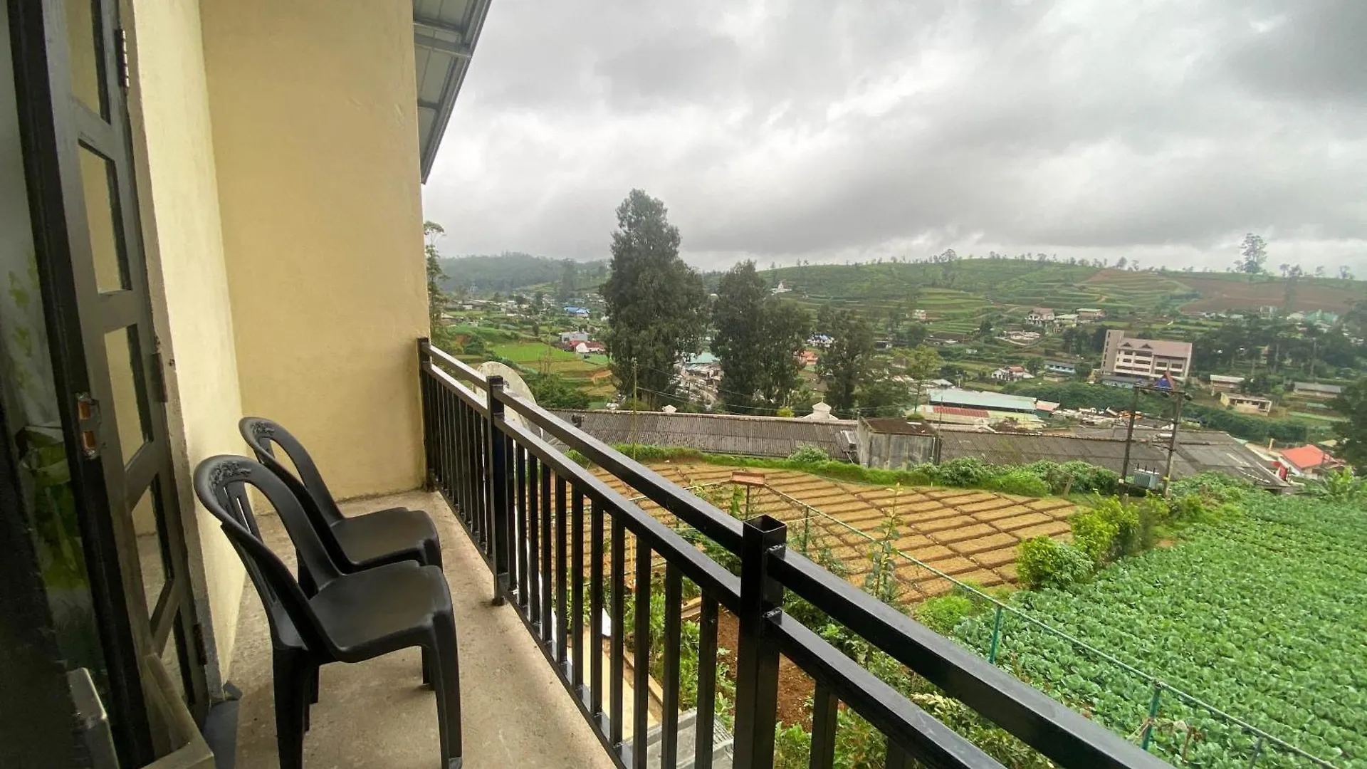 S And D Home Stay Nuwara Eliya 0*,