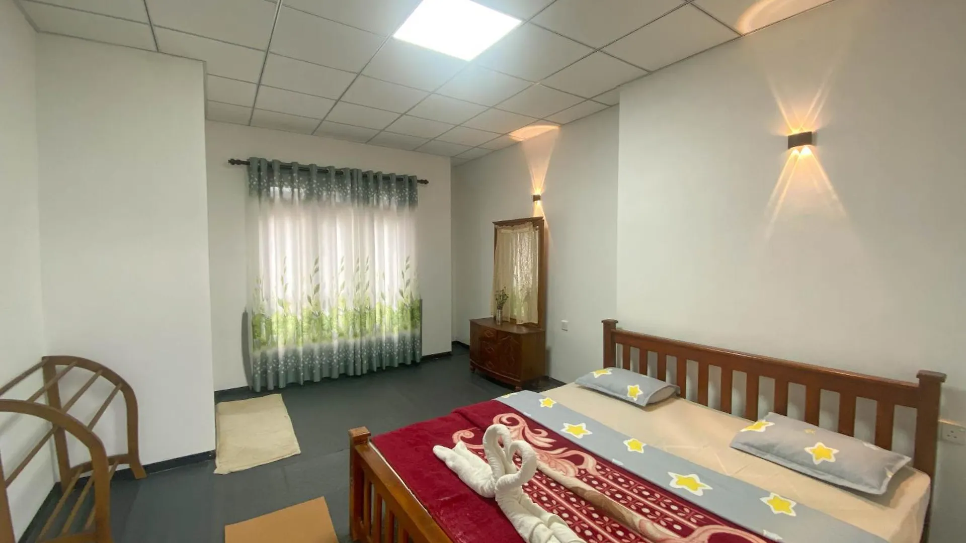 Homestay S And D Home Stay Nuwara Eliya
